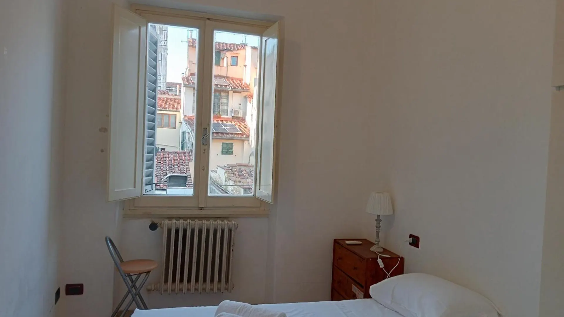 Tavolini 4 Apartment Florence