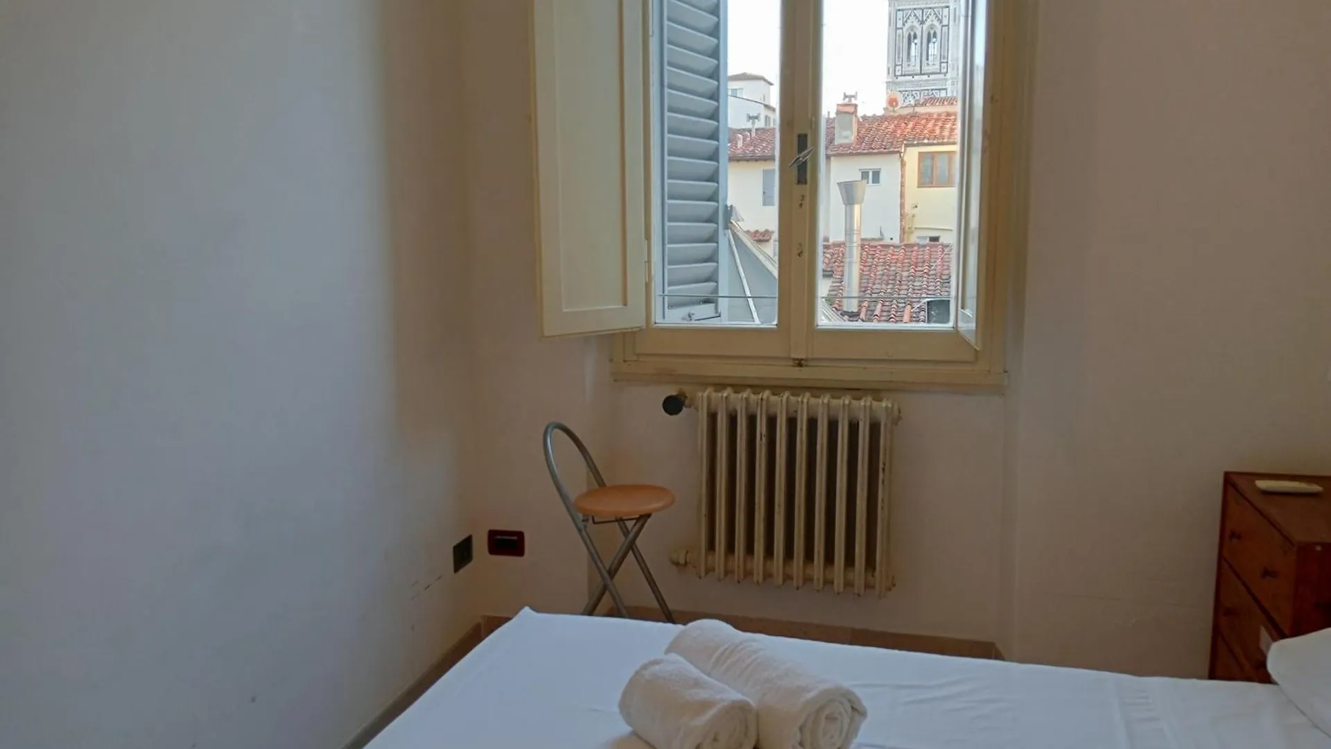Tavolini 4 Apartment Florence