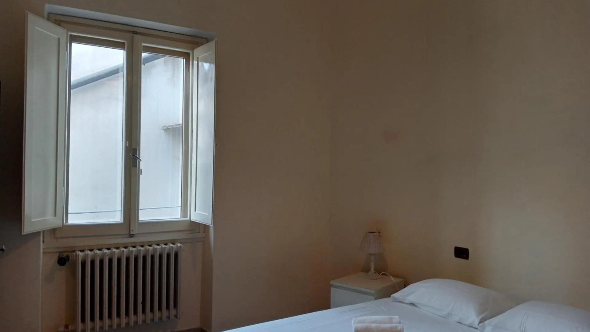 Tavolini 4 Apartment Florence