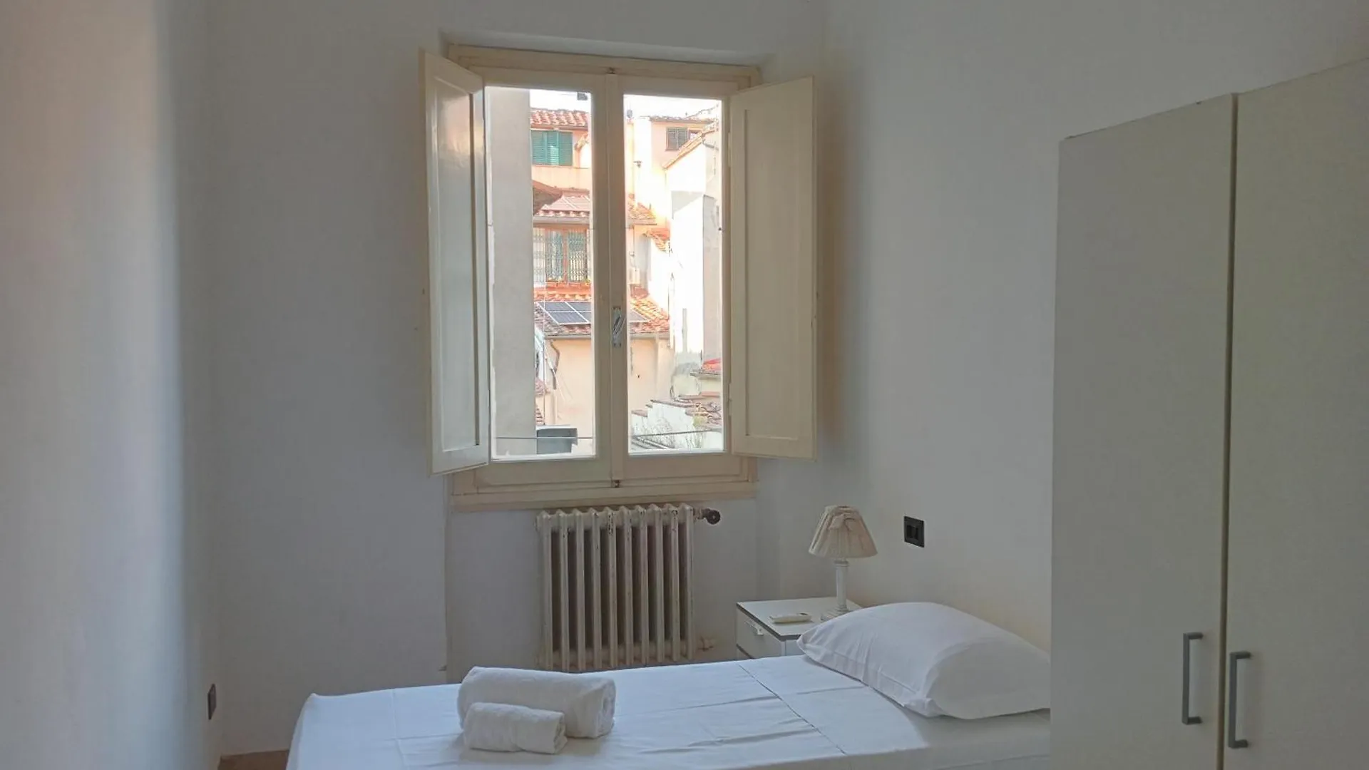 Tavolini 4 Apartment Florence